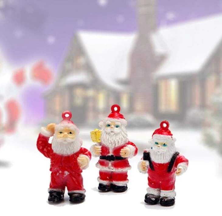 Popular With The Children Mini Santa Claus Capsule Toy For Christmas