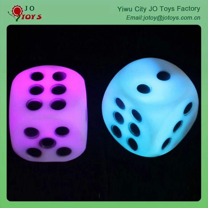Colorful Plastic Flashing Light Dice Uesd For Festival Or Party 2