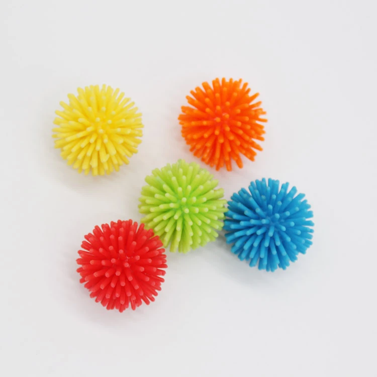capsule toy spiky ball (5).jpg