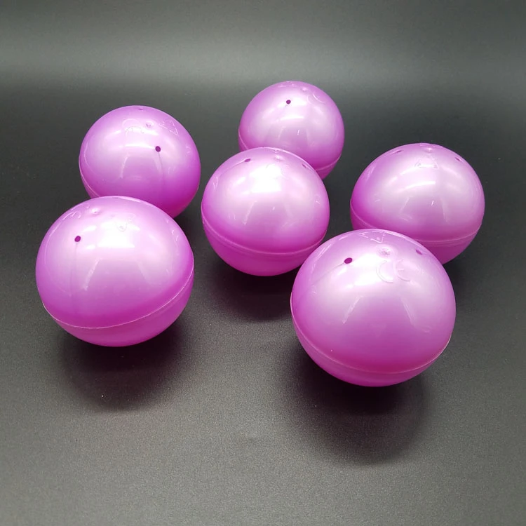 gashapon (4).jpg