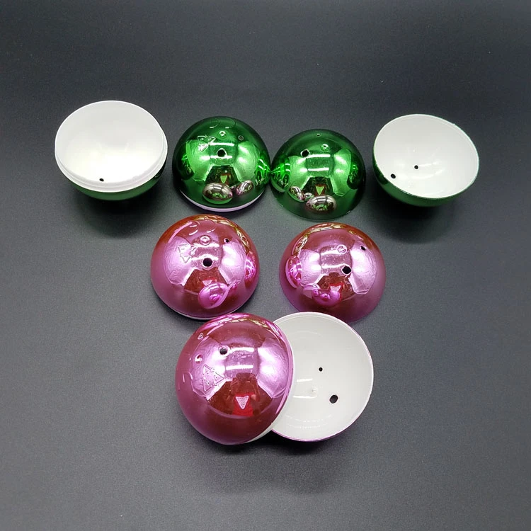 capsule with painting (1).jpg