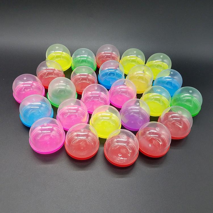 2 inch vending capsule 2.jpg