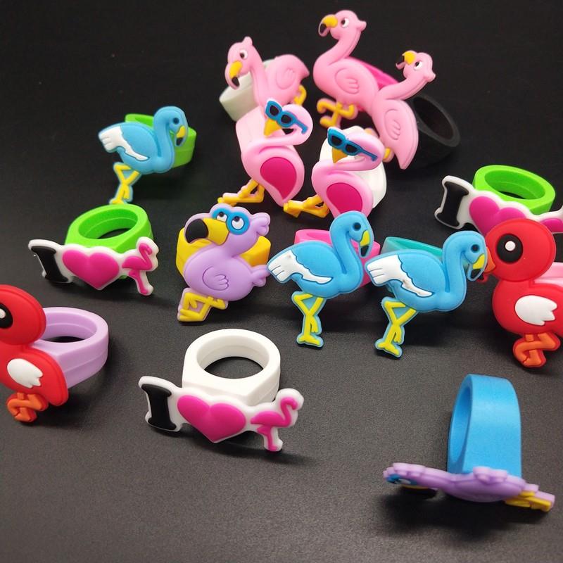 flamingo finger ring (3)