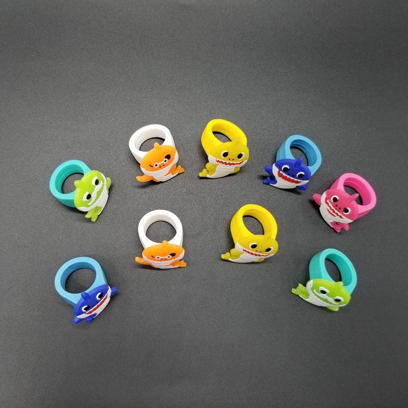 PVC shark ring (2)