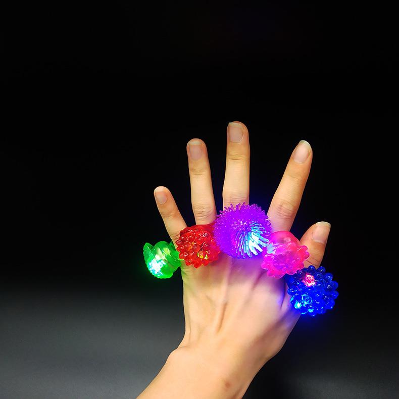diamond flashing ring 4