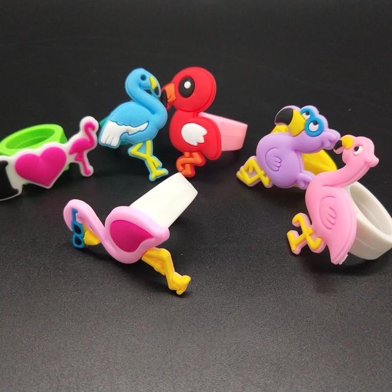 flamingo finger ring (5)