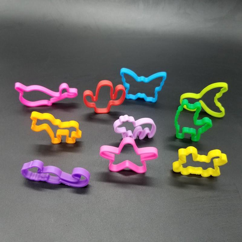 silly bandz (2)