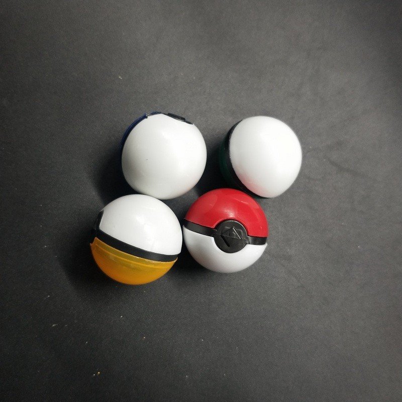 32mm pokeball (8)