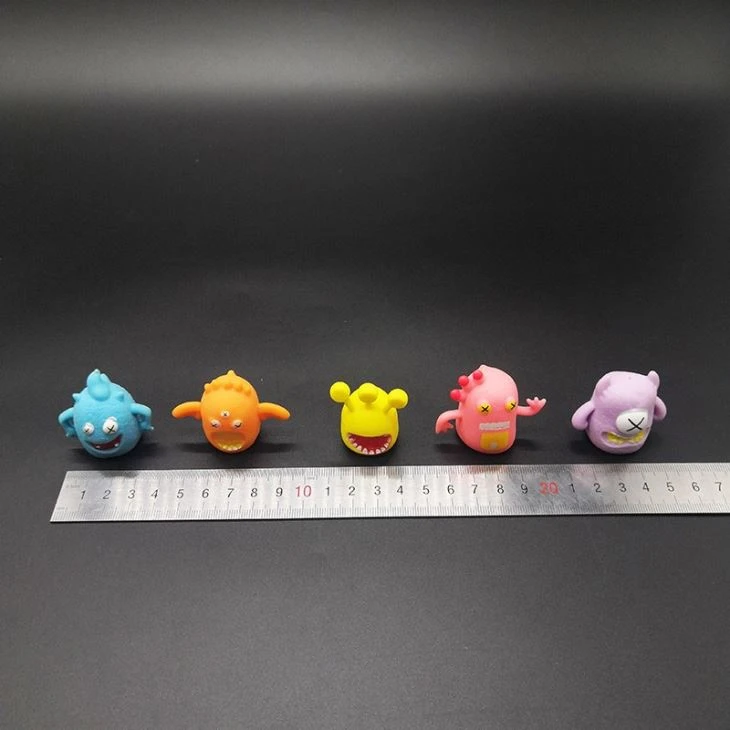 5 Designs Monster Finger Puppet