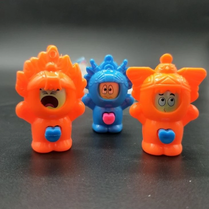 Click Changed Emoji Face Doll