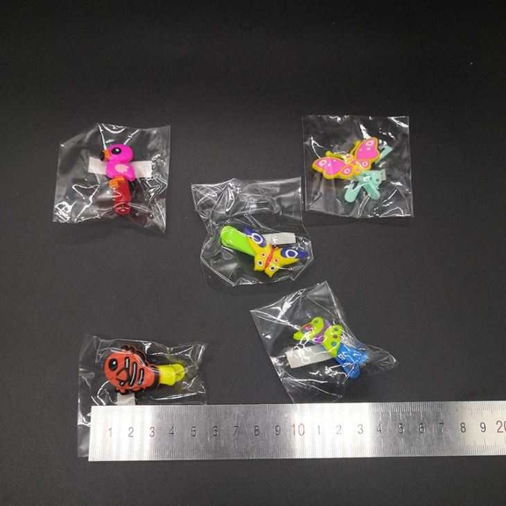 Plastic Animal Shaped Photo Clips