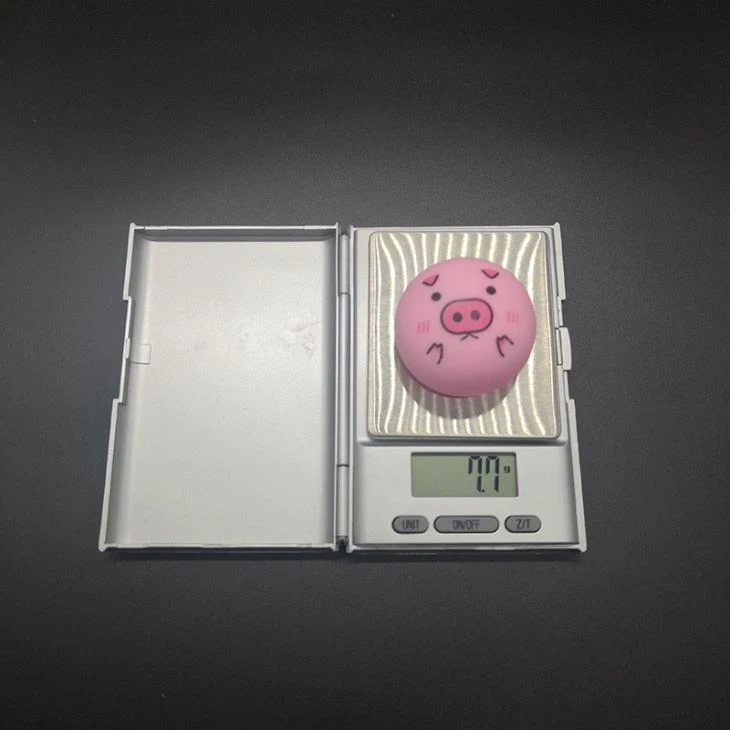 Slow Rising Screaming Pig Toy