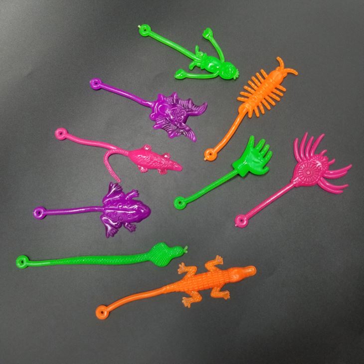Small Sticky Animals With Yoyo