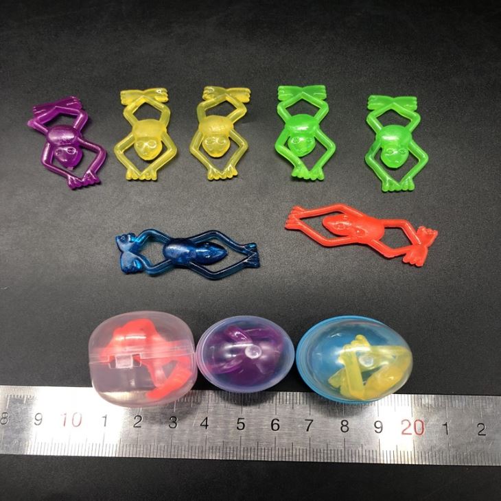 Stretchy Slingshot Frog For Vending Capsule