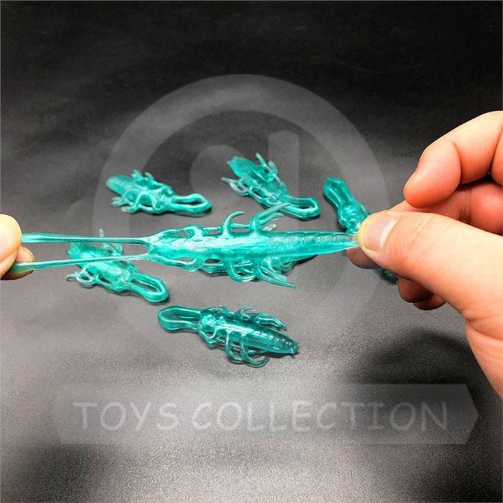 Finger Slingshot Flying Insect Toy