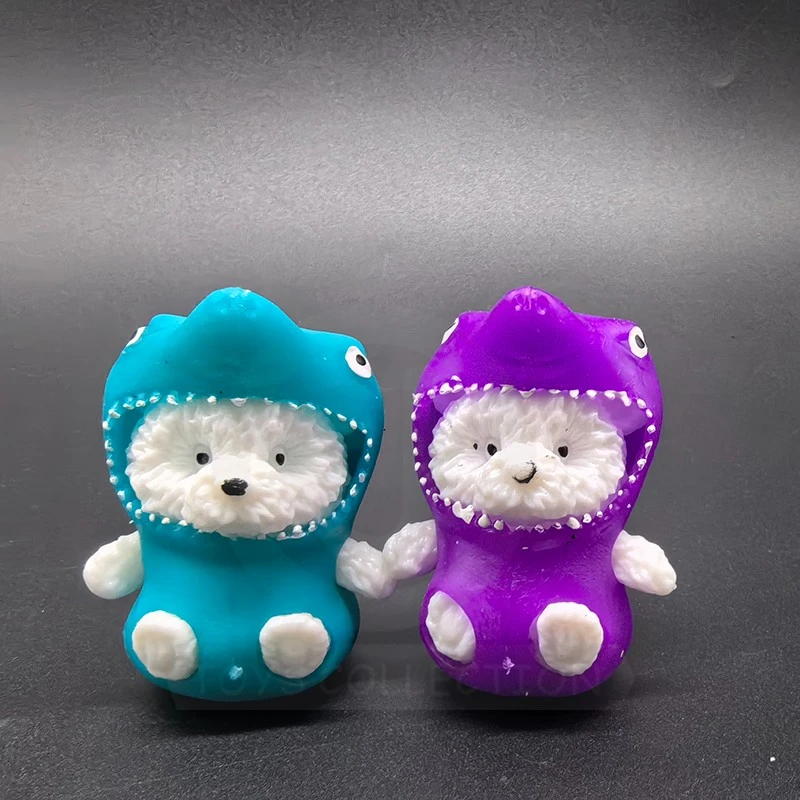 Bear with clothes5