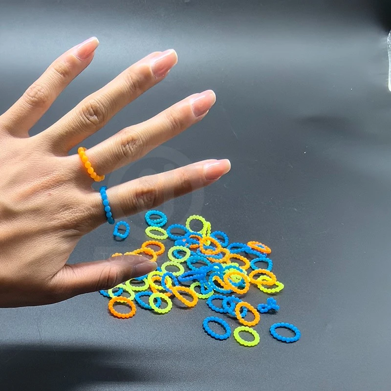 Stretchy ring3